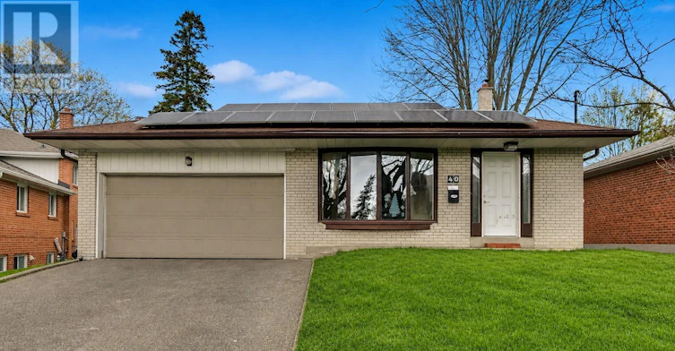 UPPER-40 Bellbury Crescent, Toronto, ON, M2J 2J8