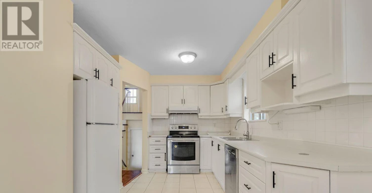 UPPER-40 Bellbury Crescent, Toronto, ON, M2J 2J8 - 9