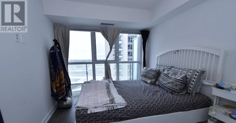 2408-225 Village Green Square, Toronto, ON, M1S 0L7 - 9
