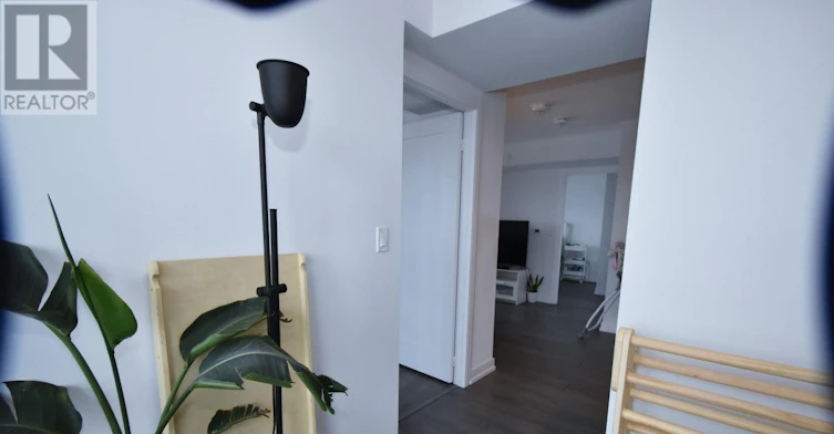 2408-225 Village Green Square, Toronto, ON, M1S 0L7 - 16