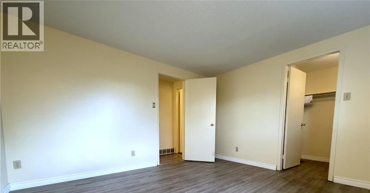 4-395 Kingscourt Drive, Waterloo, ON, N2K 3R4 - 15