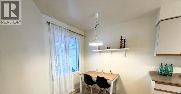 4-395 Kingscourt Drive, Waterloo, ON, N2K 3R4 - 8