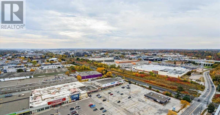 PH9-65 Speers Road, Oakville, ON, L6K 0J1 - 21