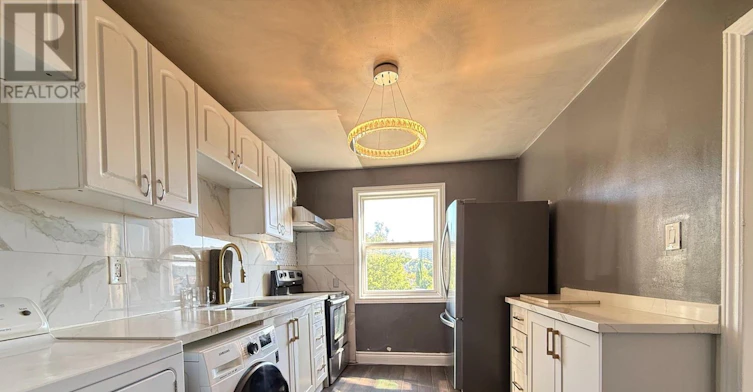 728 Weston Road, Toronto, ON, M6N 3R5 - 4