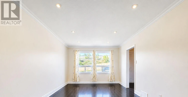728 Weston Road, Toronto, ON, M6N 3R5 - 5