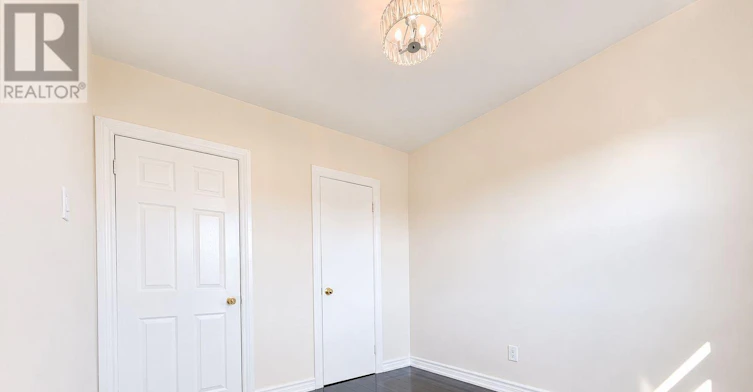728 Weston Road, Toronto, ON, M6N 3R5 - 13