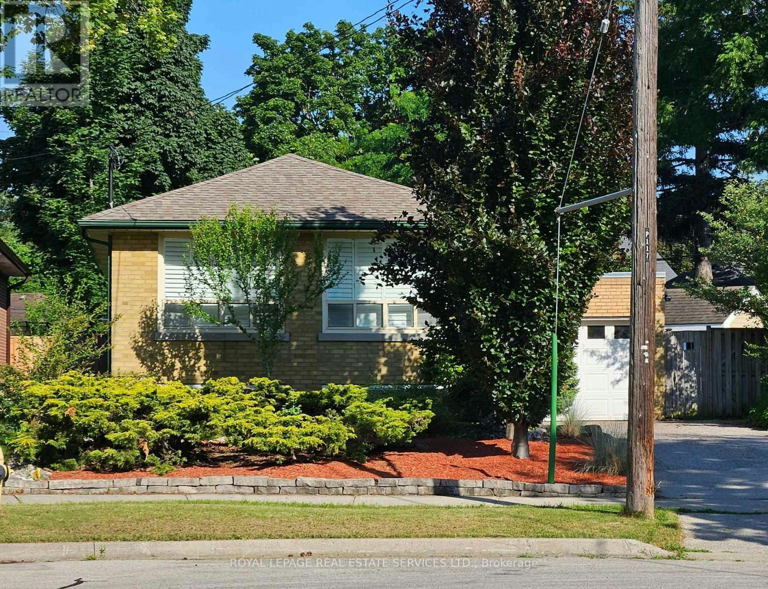 117 Westrose Avenue, Toronto, ON, M8X 2A5