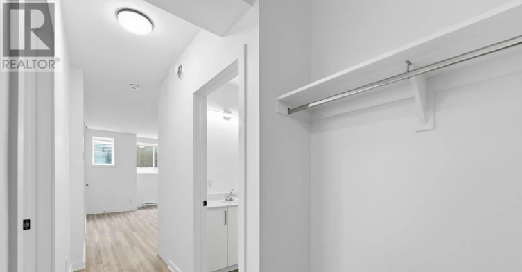 C-1371 Louis Lane, Ottawa, ON, K1B 3P2 - 2