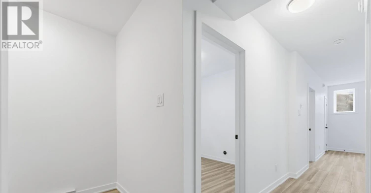C-1371 Louis Lane, Ottawa, ON, K1B 3P2 - 8