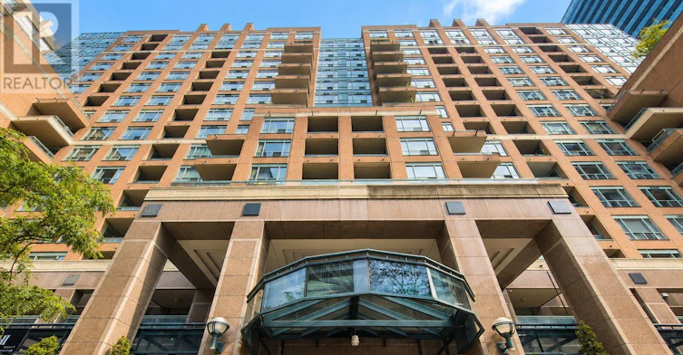 603-887 Bay Street, Toronto, ON, M5S 3K4