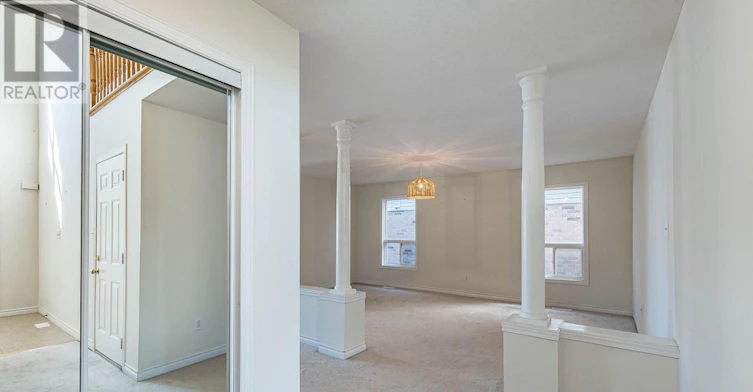 735 Karlsfeld Road, Waterloo, ON, N2T 2W4 - 6