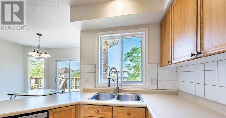 735 Karlsfeld Road, Waterloo, ON, N2T 2W4 - 21