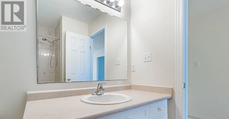 735 Karlsfeld Road, Waterloo, ON, N2T 2W4 - 39