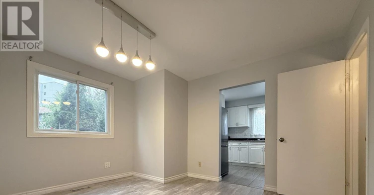 105 Patience Crescent, London, ON, N6E 2K8 - 4