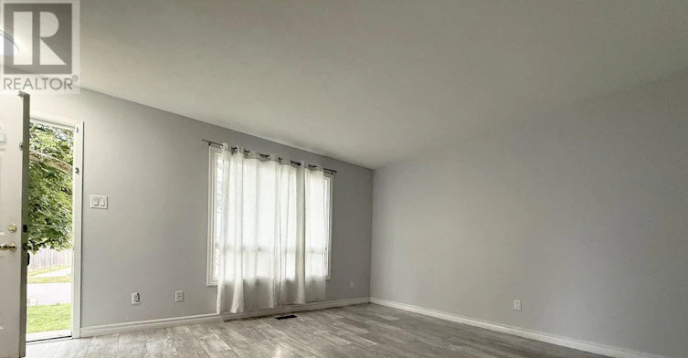 105 Patience Crescent, London, ON, N6E 2K8 - 5