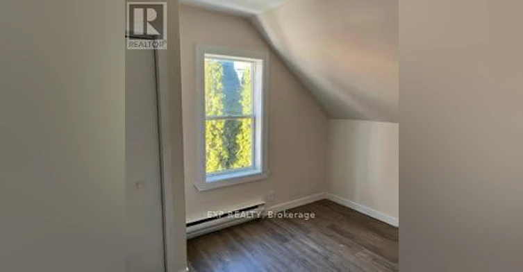 228 First Street W, Cornwall, ON, K6J 1C5 - 10
