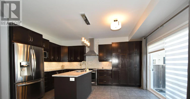 413 Blackleaf Drive, Ottawa, ON, K2J 5S5 - 9