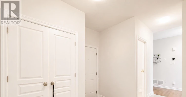 916 Ralph Hennessy Avenue, Ottawa, ON, K4M 1B2 - 12