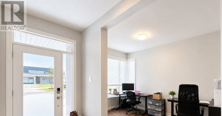 916 Ralph Hennessy Avenue, Ottawa, ON, K4M 1B2 - 3