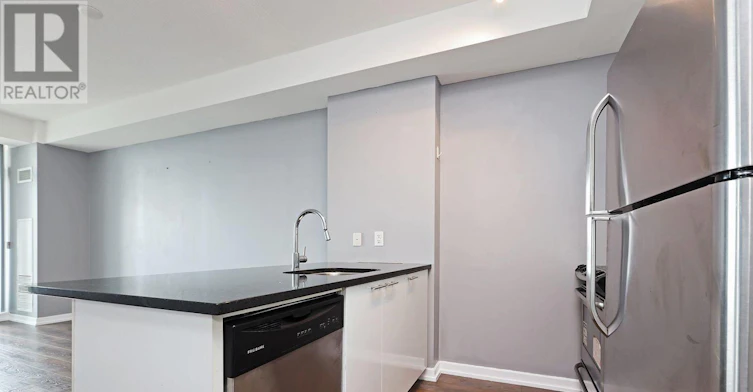 413-66 Forest Manor Road, Toronto, ON, M2J 0B7 - 6