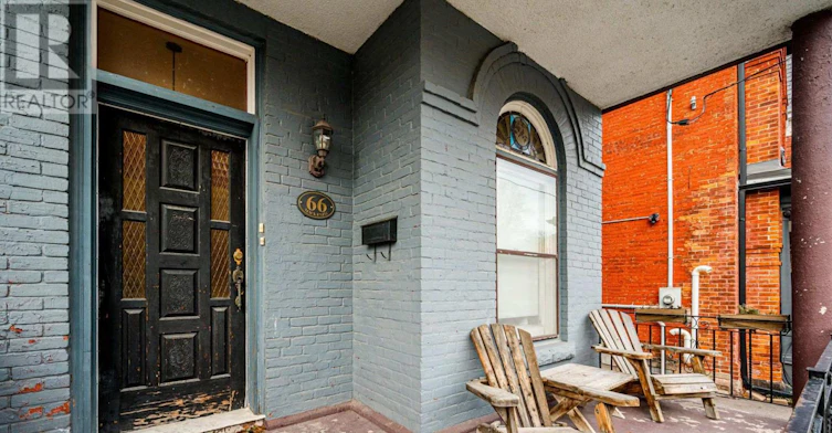 MAIN FL-66 Mackenzie Crescent, Toronto, ON, M6J 1T1 - 5