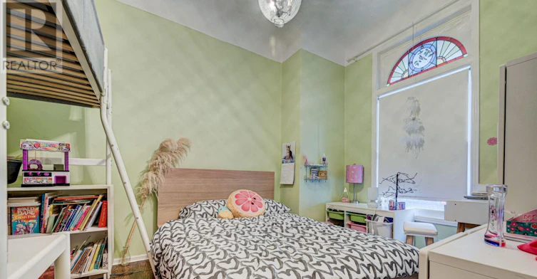 MAIN FL-66 Mackenzie Crescent, Toronto, ON, M6J 1T1 - 22