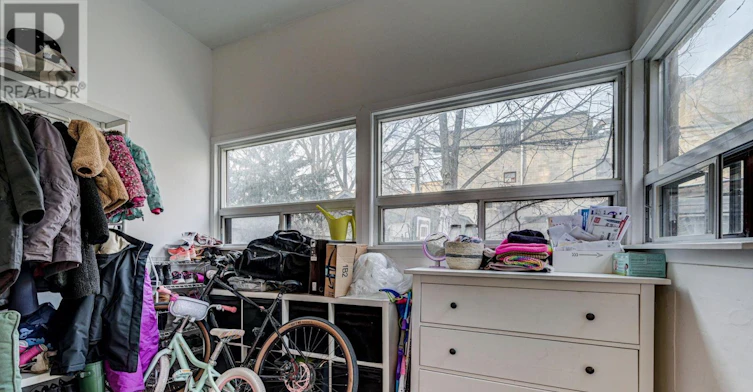 MAIN FL-66 Mackenzie Crescent, Toronto, ON, M6J 1T1 - 19