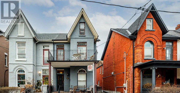 MAIN FL-66 Mackenzie Crescent, Toronto, ON, M6J 1T1 - 2