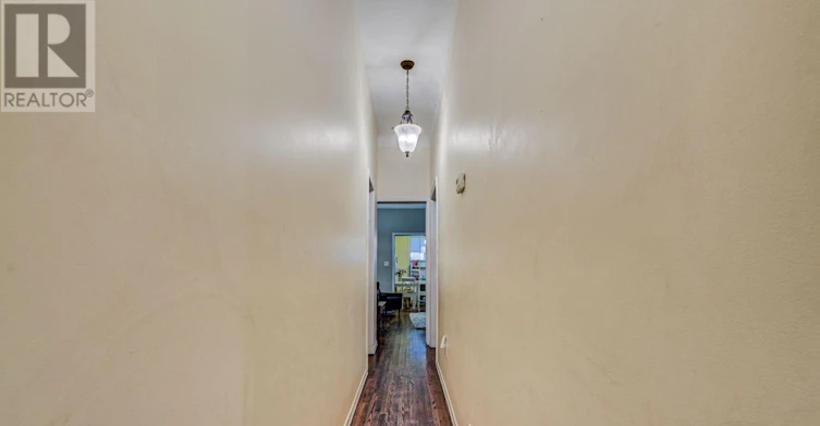 MAIN FL-66 Mackenzie Crescent, Toronto, ON, M6J 1T1 - 7