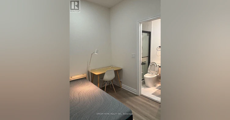 101-138 Robert Street, Toronto, ON, M5S 2K3 - 3