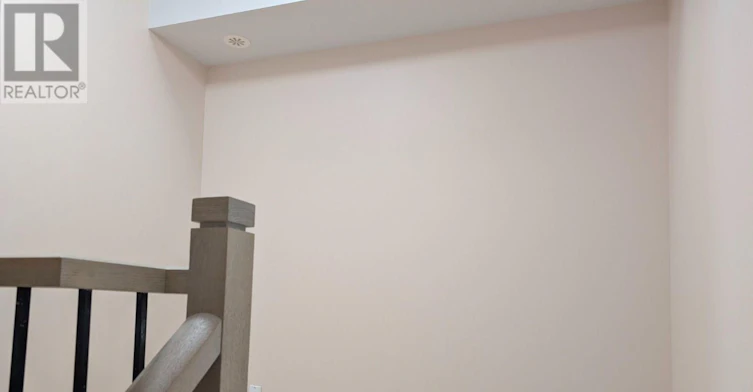38-1050 Portage Parkway, Vaughan, ON, L4K 0K3
