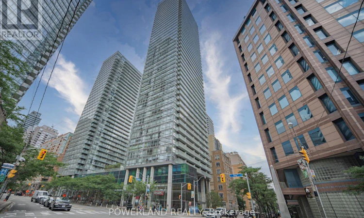 2905-38 Grenville Street