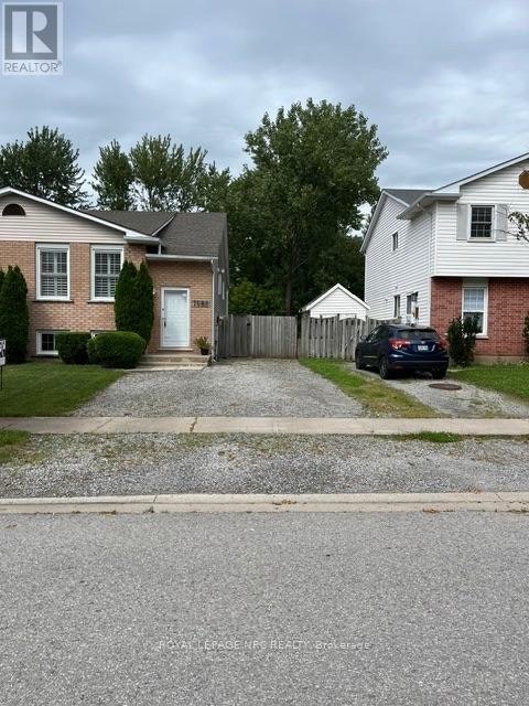 7689 Trackview Street, Niagara Falls, ON, L2H 2Z6