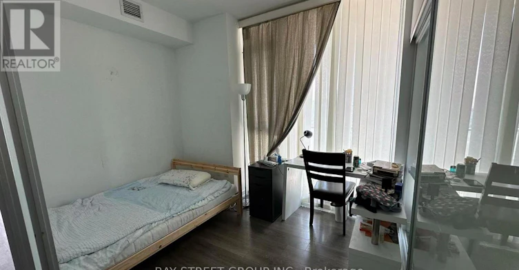2708-426 University Avenue, Toronto, ON, M5G 1S9 - 5