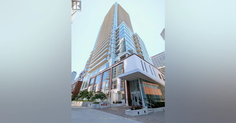 1511-33 Helendale Avenue, Toronto, ON, M4R 0A4 - 4