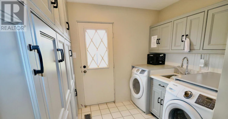 12 Banbury Court, Aurora, ON, L4G 3M9 - 13