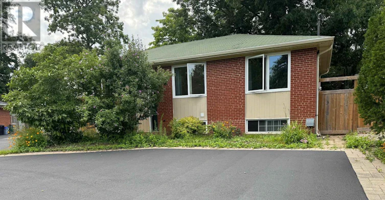 1339 Pinegrove Road, Oakville, ON, L6L 2X2 - 2