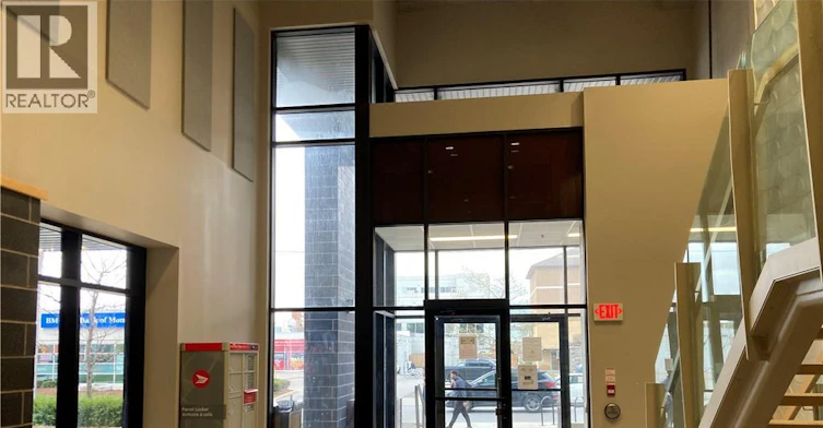 204-8 Hickory Street W, Waterloo, ON, N2L 3H6 - 7