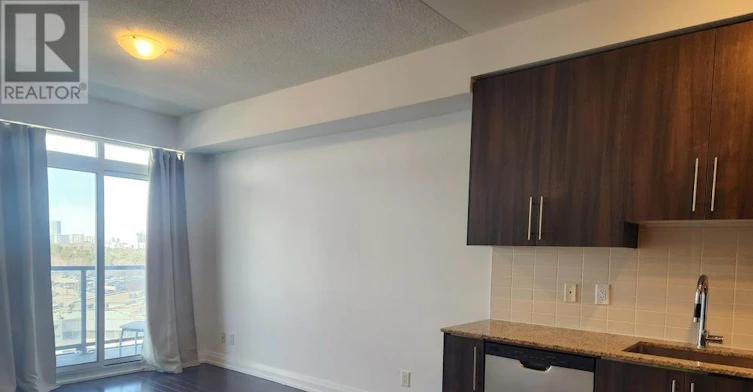518-7161 Yonge Street, Vaughan, ON, L3T 0C8 - 4