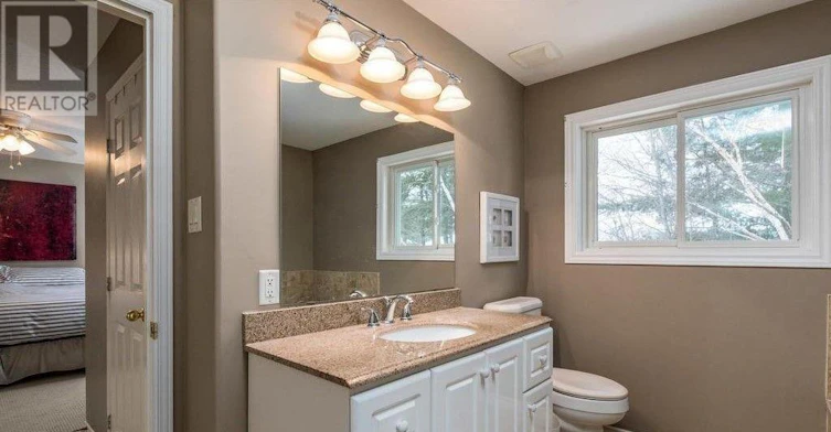 11 Pepperidge Way, Ottawa, ON, K2K 3B6 - 10