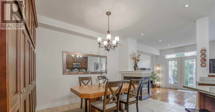 244 Tawny Crescent, Oakville, ON, L6L 6T7 - 5