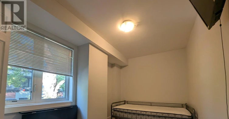 B-222 Blackburn Avenue, Ottawa, ON, K1N 8A8 - 7