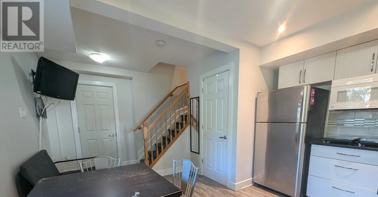 B-222 Blackburn Avenue, Ottawa, ON, K1N 8A8 - 4