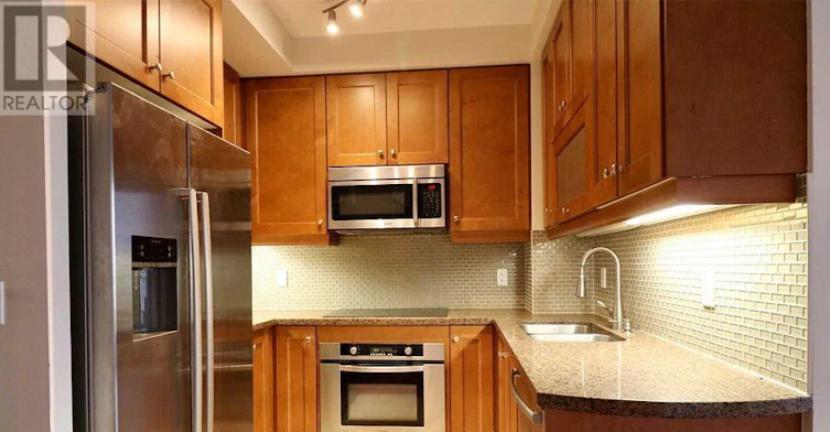 1202-35 Balmuto Street, Toronto, ON, M4Y 0A3 - 5