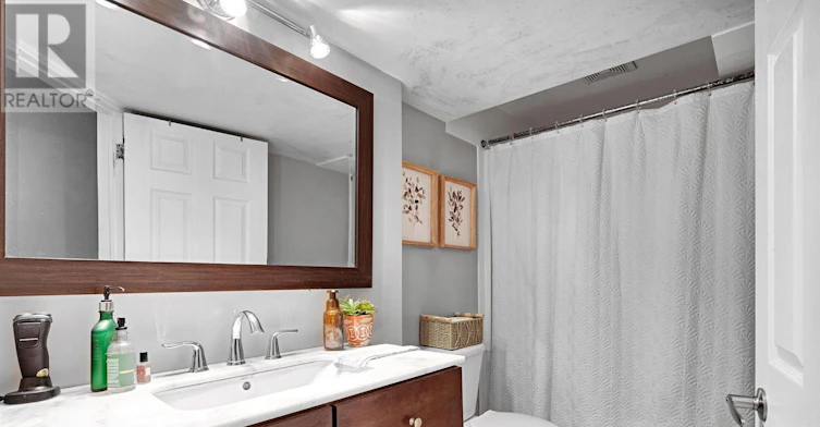 LOWER-355 Central Avenue, London, ON, N6B 2E3 - 21