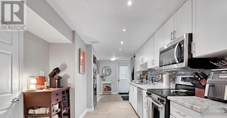 LOWER-355 Central Avenue, London, ON, N6B 2E3 - 8