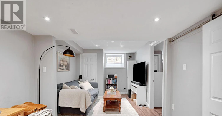 LOWER-355 Central Avenue, London, ON, N6B 2E3 - 14