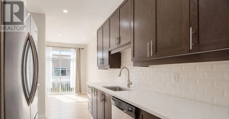 314 Glenbrae Avenue, Ottawa, ON, K2W 0B9 - 7