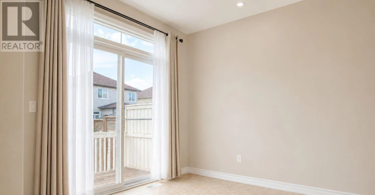 314 Glenbrae Avenue, Ottawa, ON, K2W 0B9 - 9