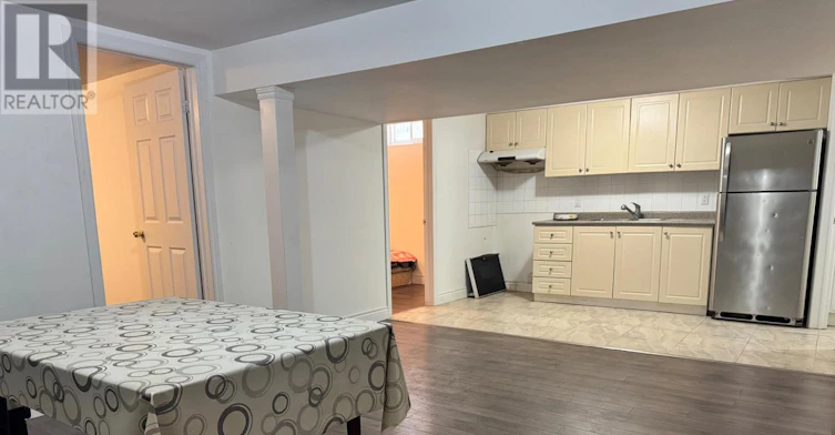 30 Marion Crescent, Markham, ON, L3P 6E5 - 3